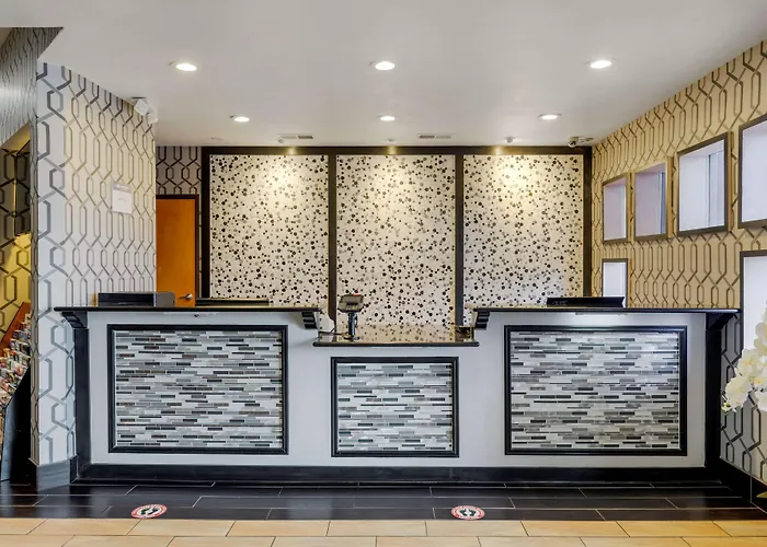 Best Western Plus Rockwall Inn & Suites